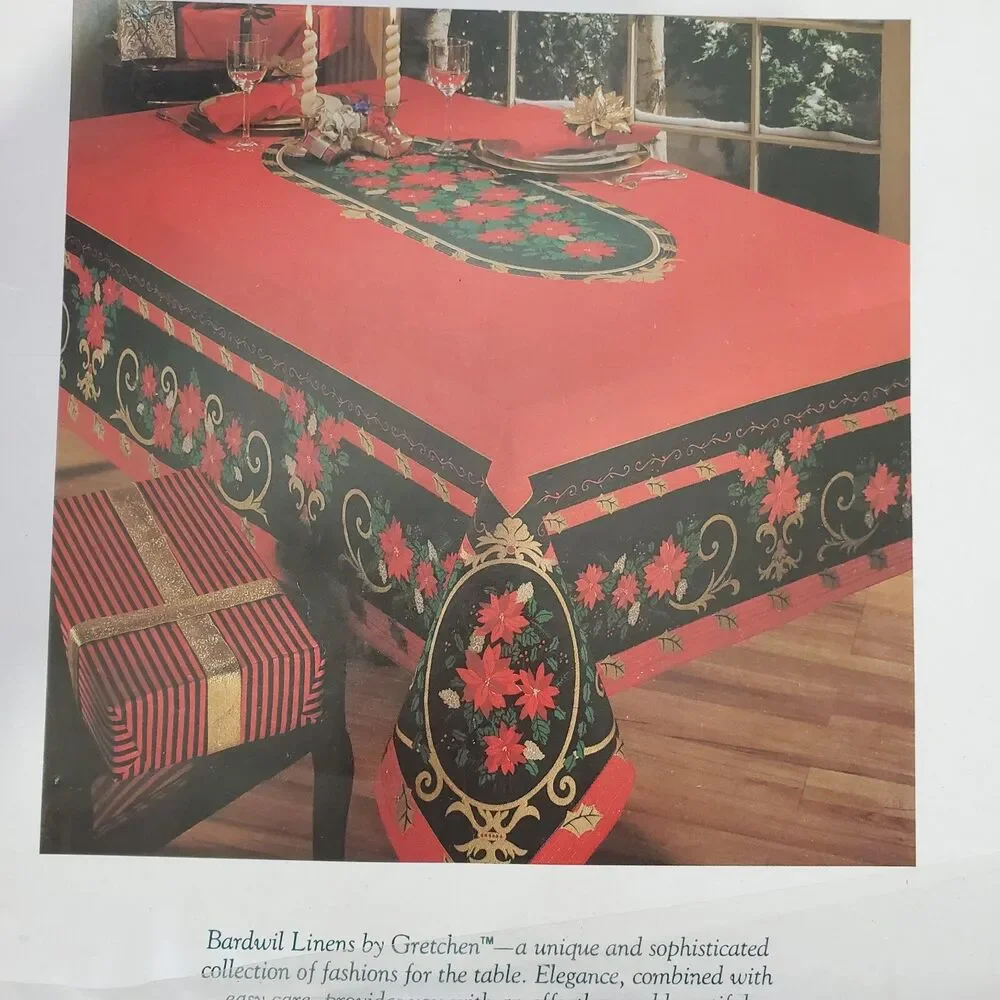 Bardwil Tablecloth Oval Royal Victorian Christmas Red Green Gold 84x60
